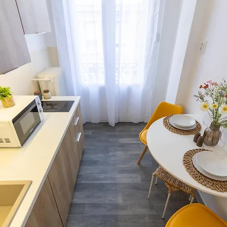 Location At Deák Sqr * Budapest