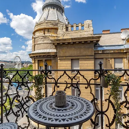 Appartamento Location At Deák Sqr Budapest