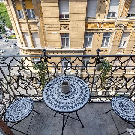 Appartamento Location At Deák Sqr *